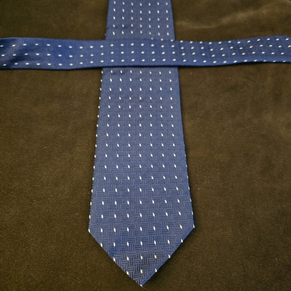 Ermenegildo Zegna Blue Textured Silk Tie with Dot Pattern